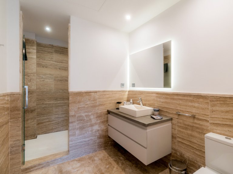 Villa for Sale in Benahavís, Malaga 13