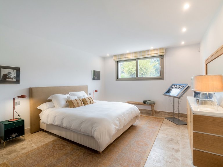 Villa for Sale in Benahavís, Malaga 14