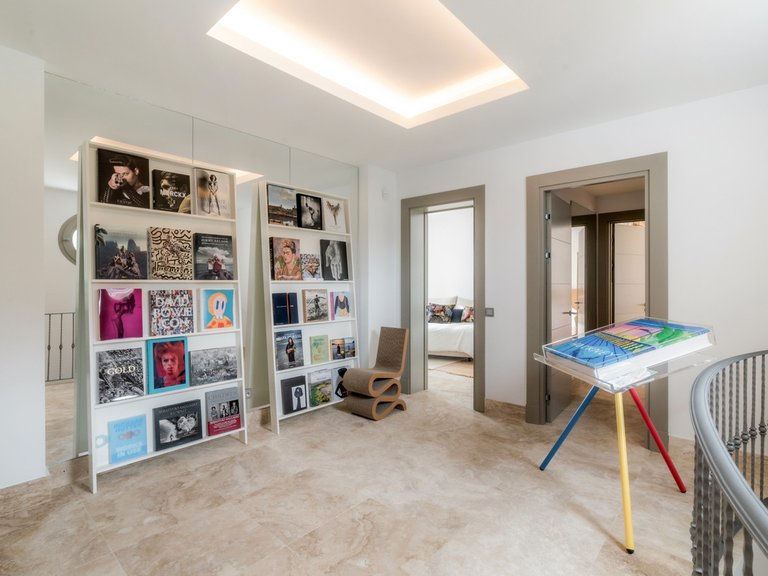 Villa for Sale in Benahavís, Malaga 21