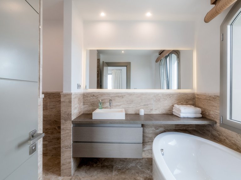 Villa for Sale in Benahavís, Malaga 25