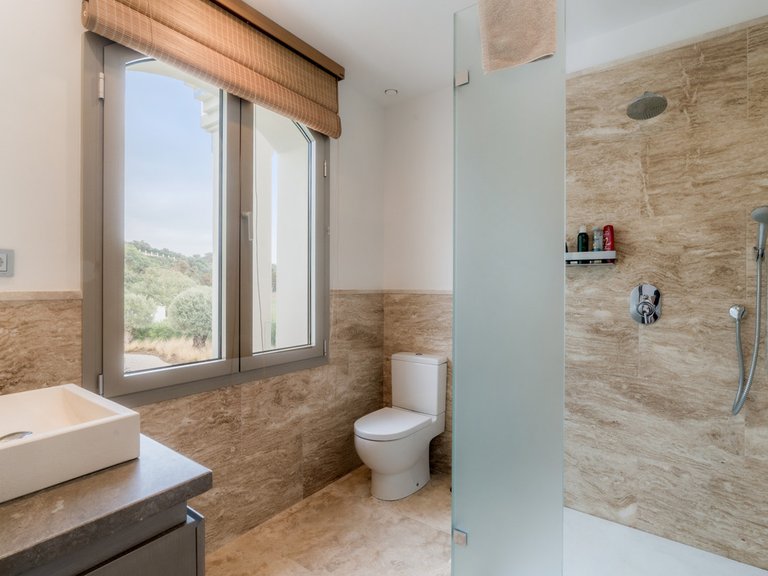 Villa for Sale in Benahavís, Malaga 29