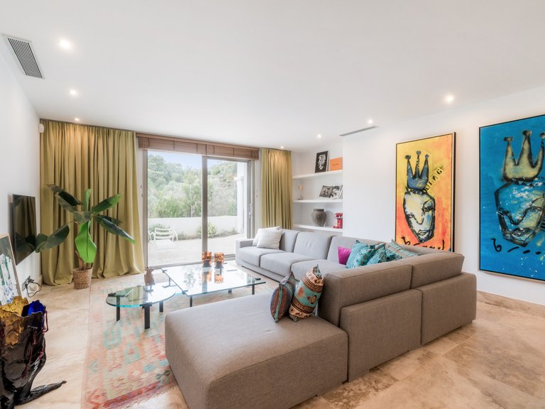 Villa for Sale in Benahavís, Malaga 30