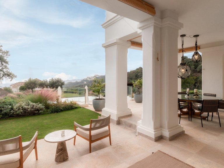 Villa for Sale in Benahavís, Malaga 38