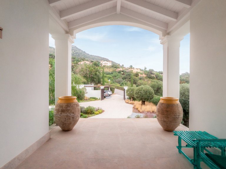 Villa for Sale in Benahavís, Malaga 41