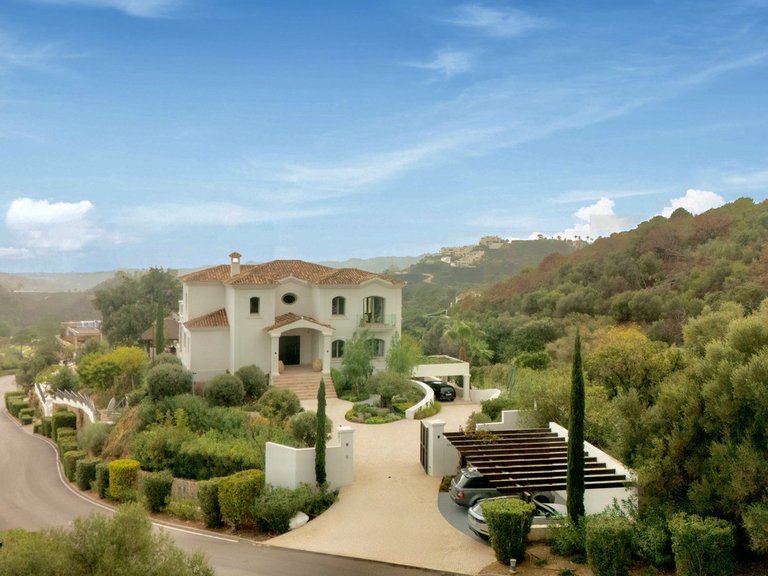 Villa for Sale in Benahavís, Malaga 44