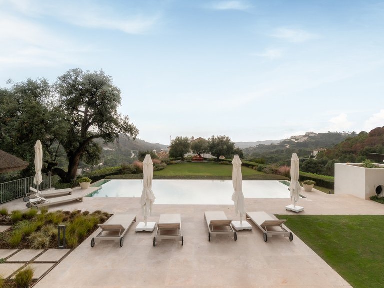 Villa for Sale in Benahavís, Malaga 5