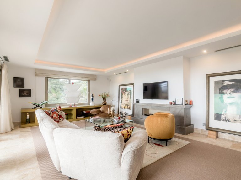Villa for Sale in Benahavís, Malaga 9