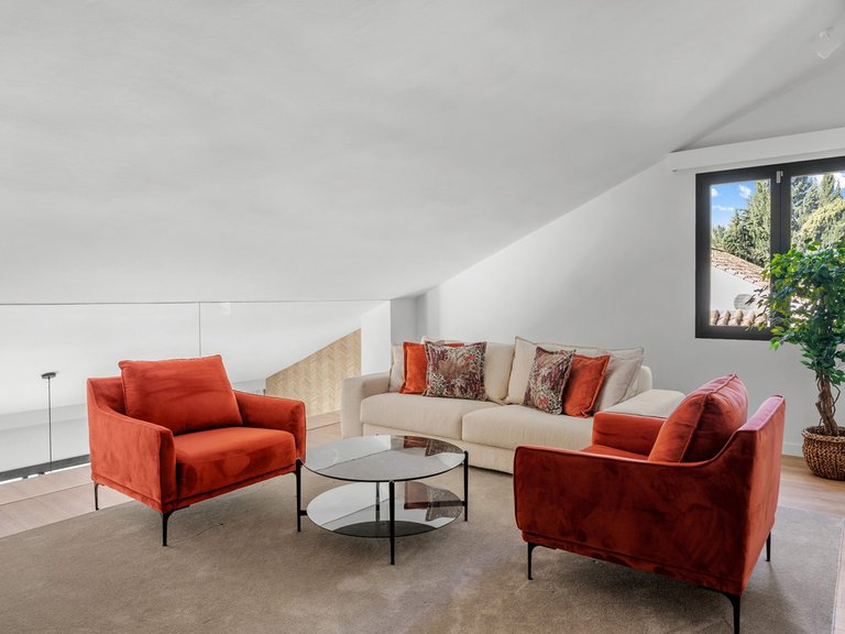 Villa for Sale in Nueva Andalucía, Malaga 20