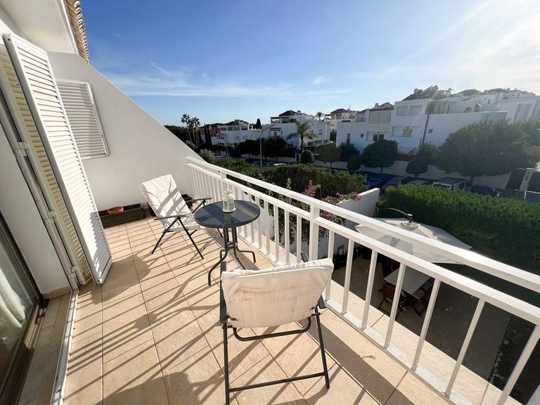 Villa for Sale in Nagüeles, Malaga 21