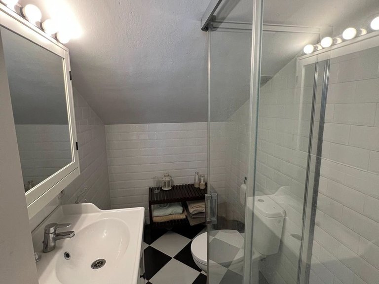 Villa for Sale in Nagüeles, Malaga 30