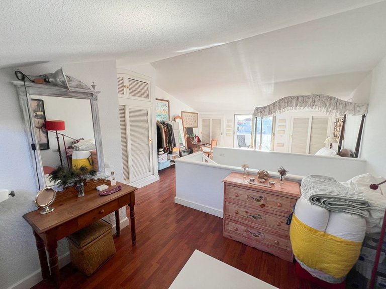 Villa for Sale in Nagüeles, Malaga 35