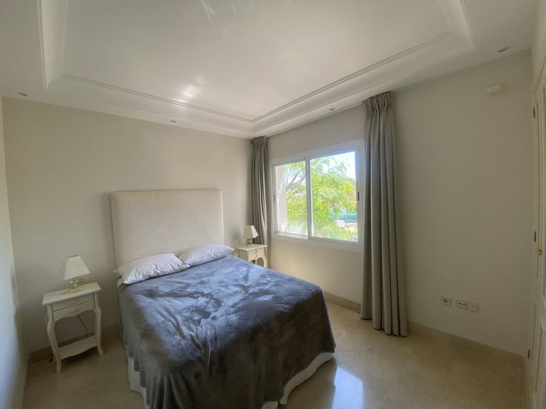 Apartment for Sale in Puerto Banús, Malaga 15