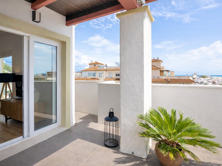Apartment for Sale in Estepona, Malaga 19