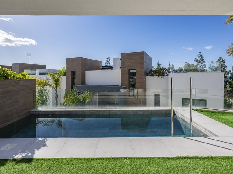 Apartment for Sale in Artola, Malaga 33