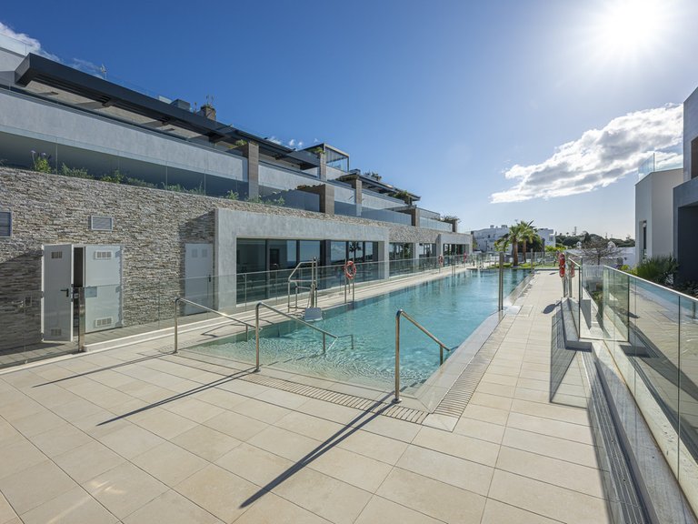 Apartment for Sale in Artola, Malaga 37