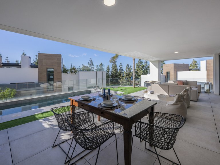 Apartment for Sale in Artola, Malaga 39