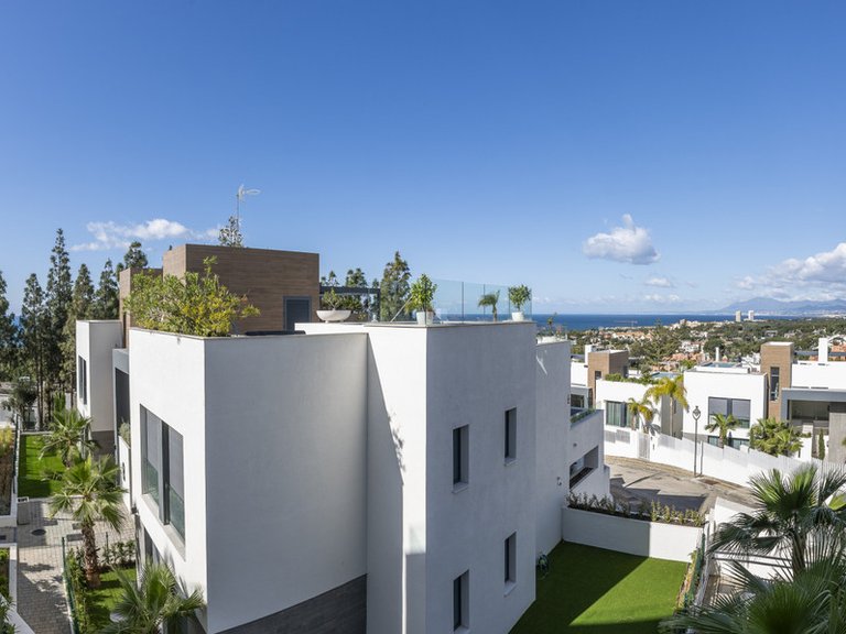 Apartment for Sale in Artola, Malaga 47