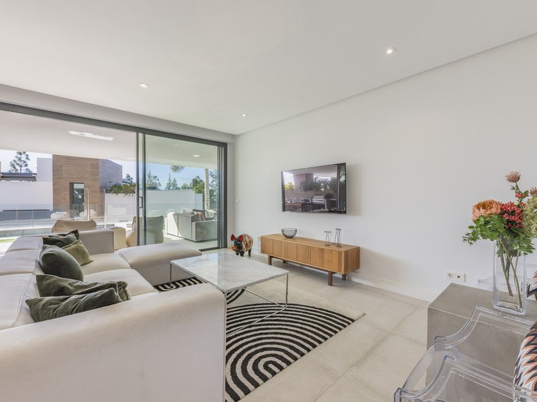 Apartment for Sale in Artola, Malaga 7