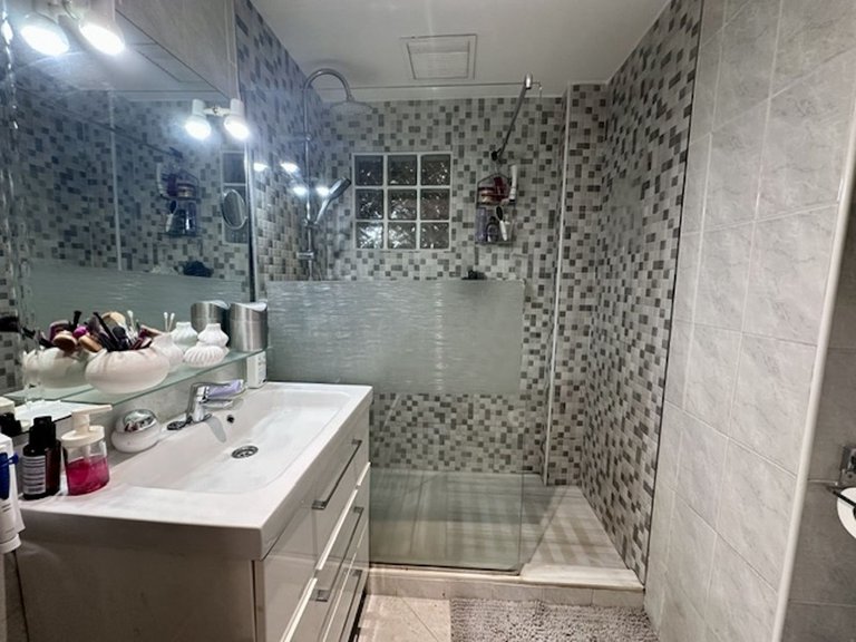 Apartment for Sale in San Pedro De Alcántara, Malaga 23