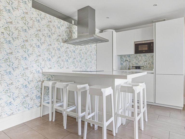 Apartment for Sale in Puerto Banús, Malaga 8