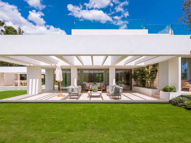 Villa for Sale in Marbella, Malaga 22