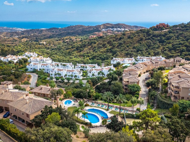 Apartment for Sale in La Mairena, Malaga 10