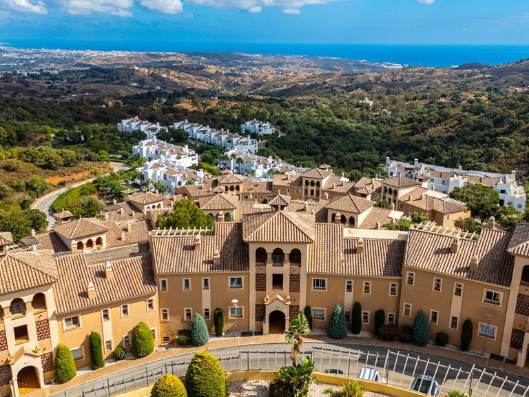 Apartment for Sale in La Mairena, Malaga 15