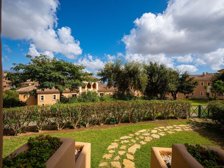 Apartment for Sale in La Mairena, Malaga 17