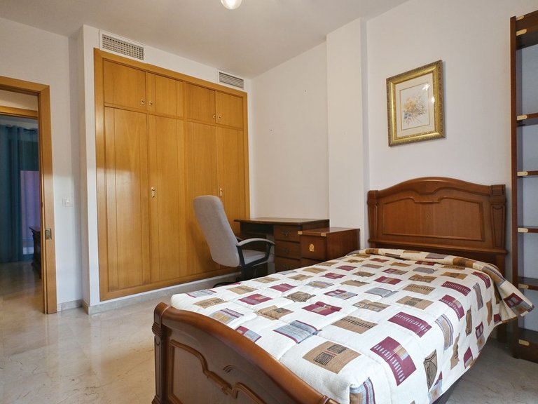 Apartment for Sale in Fuengirola, Malaga 11