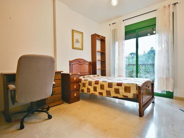 Apartment for Sale in Fuengirola, Malaga 12