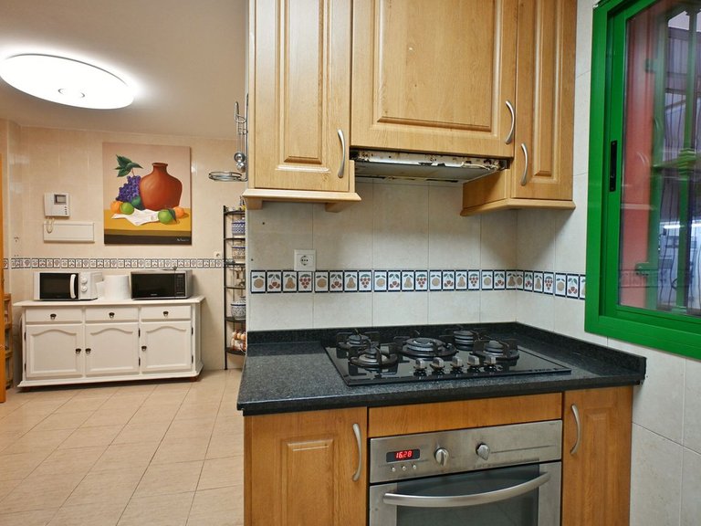 Apartment for Sale in Fuengirola, Malaga 15