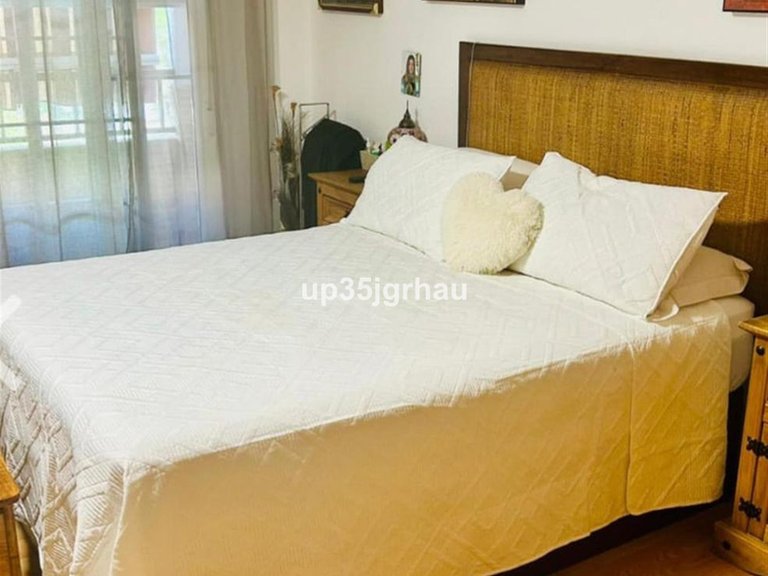 Apartment for Sale in Estepona, Malaga 16