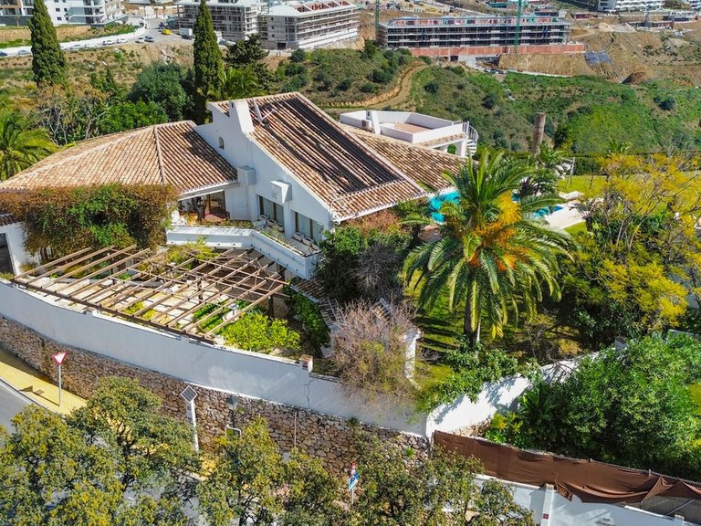 Villa for Sale in Fuengirola, Malaga 104