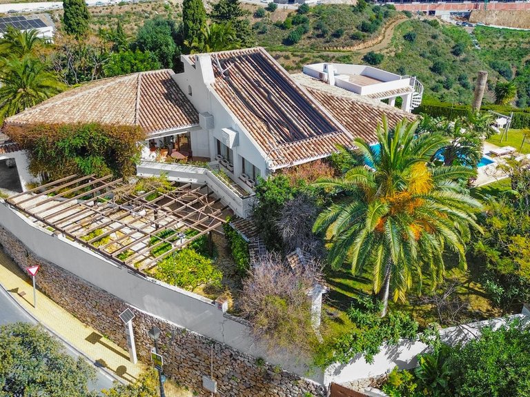 Villa for Sale in Fuengirola, Malaga 105