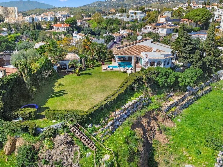 Villa for Sale in Fuengirola, Malaga 127