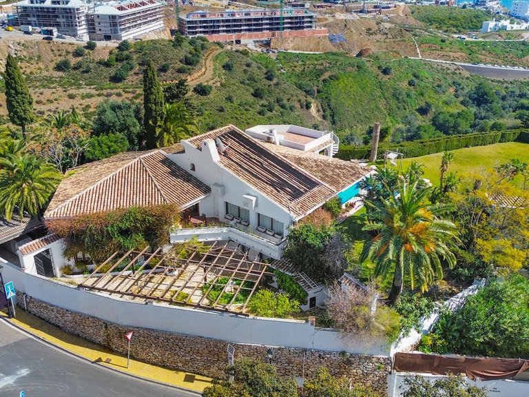 Villa for Sale in Fuengirola, Malaga 13