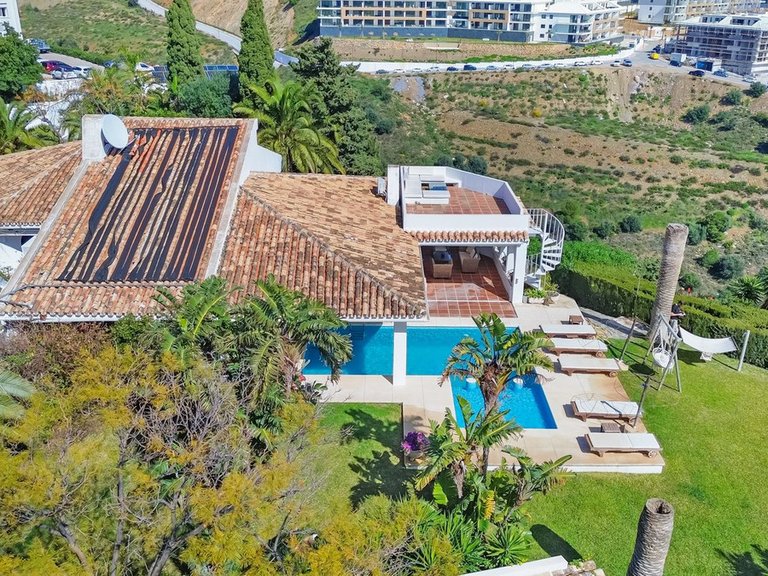 Villa for Sale in Fuengirola, Malaga 131