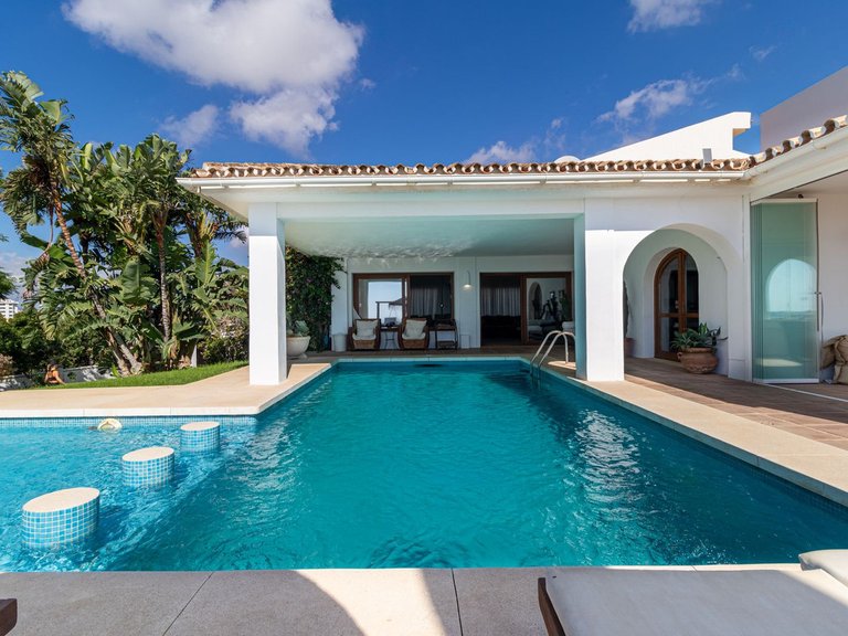 Villa for Sale in Fuengirola, Malaga 17