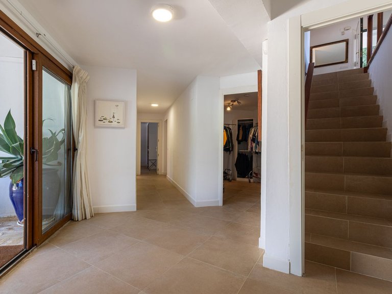 Villa for Sale in Fuengirola, Malaga 32