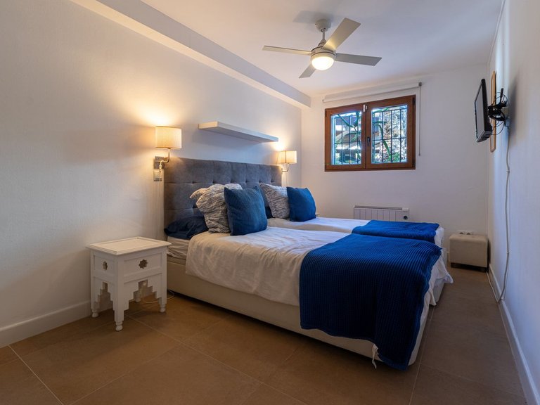Villa for Sale in Fuengirola, Malaga 42