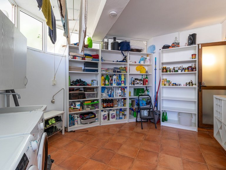 Villa for Sale in Fuengirola, Malaga 53