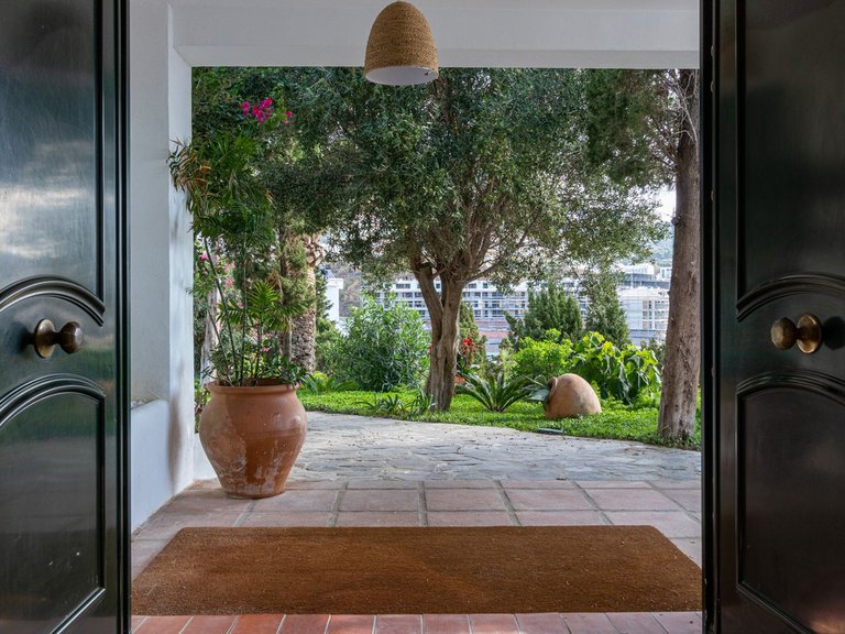 Villa for Sale in Fuengirola, Malaga 6