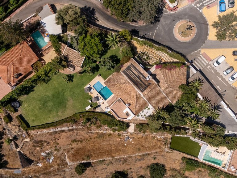 Villa for Sale in Fuengirola, Malaga 80