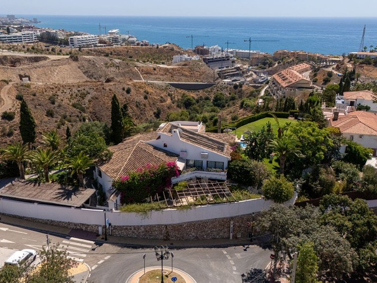Villa for Sale in Fuengirola, Malaga 83