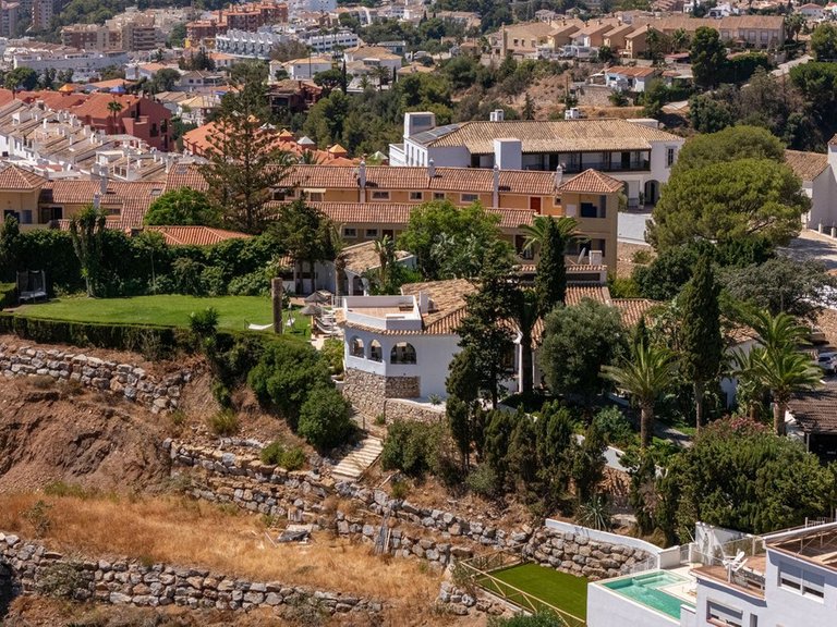 Villa for Sale in Fuengirola, Malaga 86