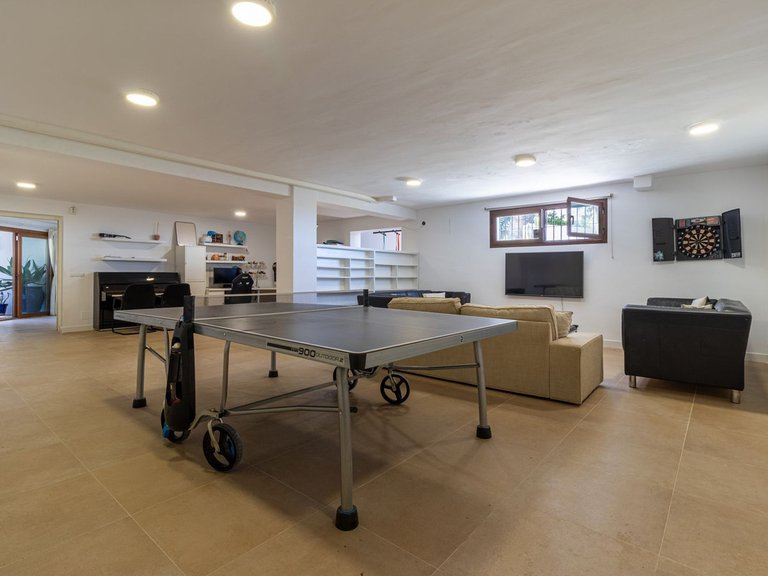 Villa for Sale in Fuengirola, Malaga 91
