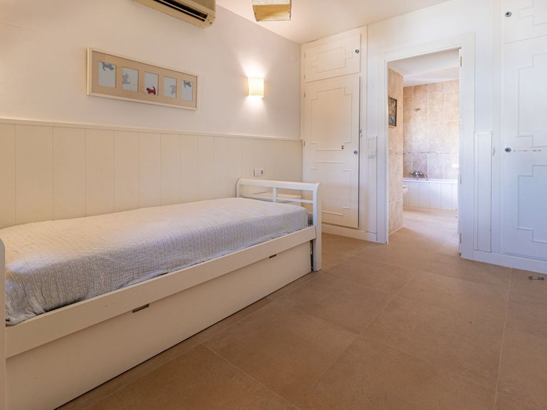 Villa for Sale in Fuengirola, Malaga 93