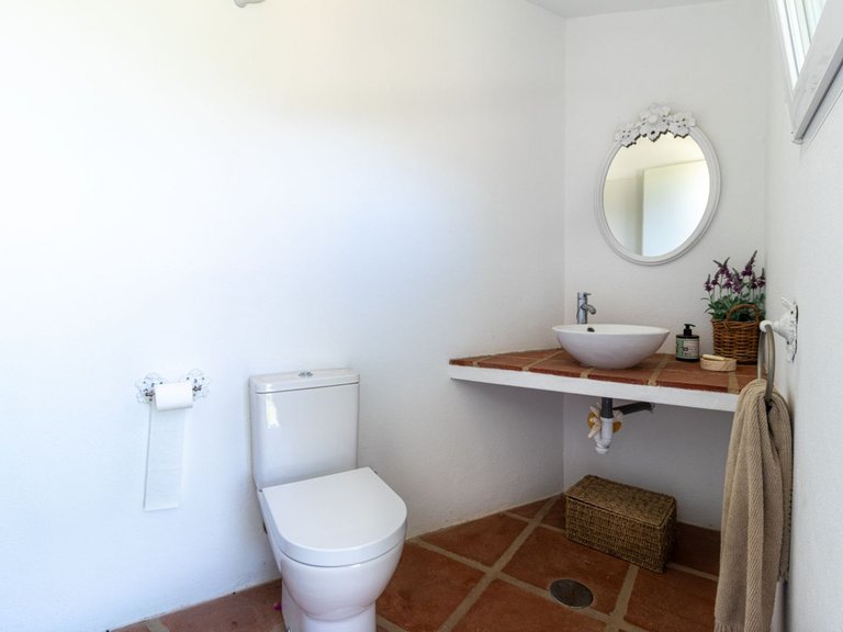 Villa for Sale in Fuengirola, Malaga 96
