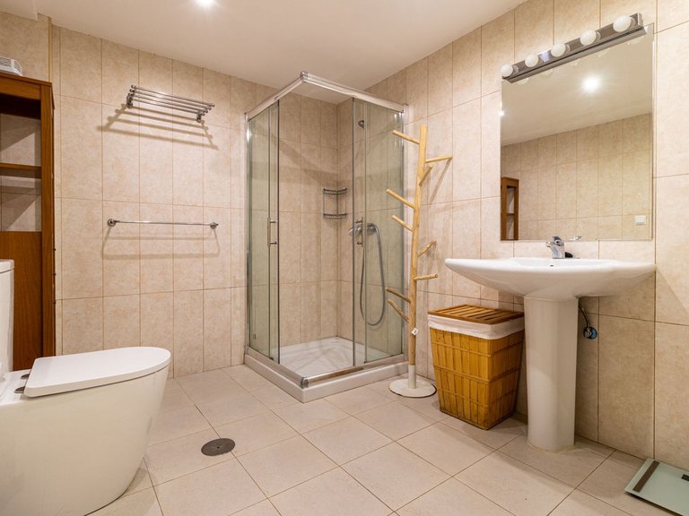 Villa for Sale in Fuengirola, Malaga 98