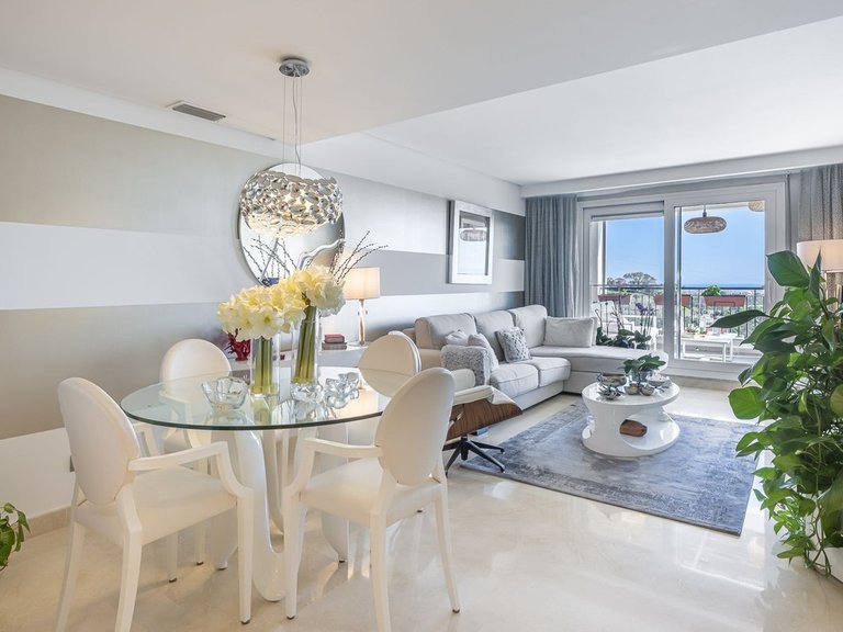 Apartment for Sale in Los Arqueros, Malaga 12